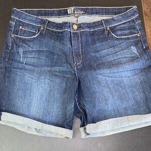 #K943- Kut from the Kloth Dark Blue Rolled Cuff Bermuda Denim Shorts -20W